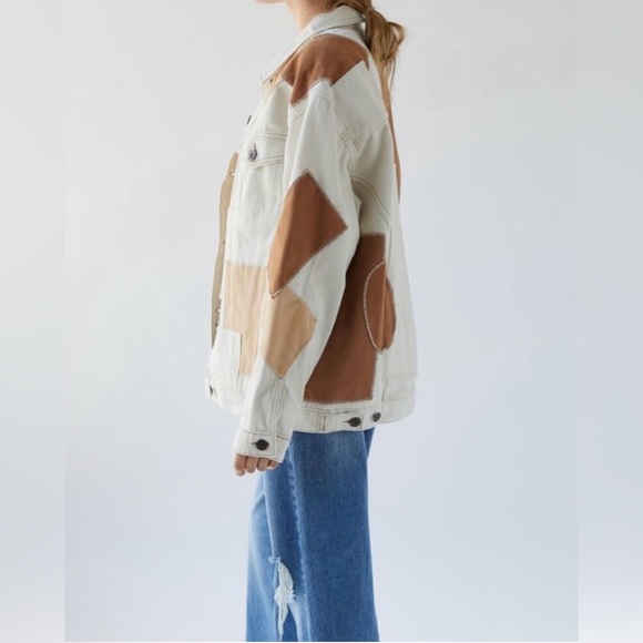 BDG Patchwork Denim Oversized Trucker Jacket Off White Tan. Size Medium. - Picture 3 of 13